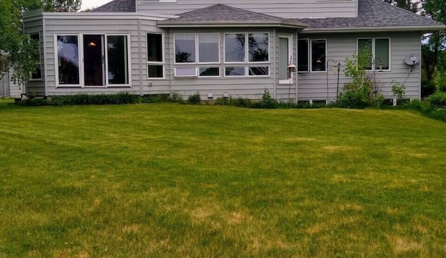 Lake Florida House in rural Spicer, MN