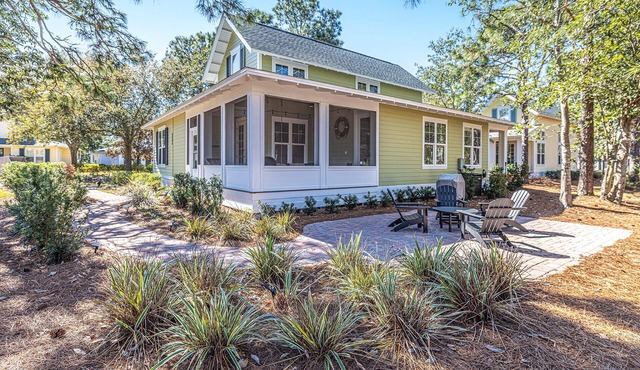 LAKE FRONT~bonus room~GOLF CART~FREE Activites~Heated Pool* Hot tub