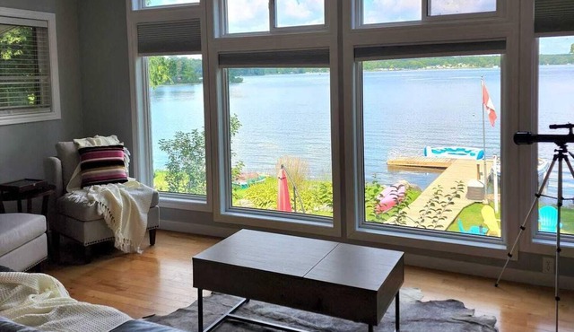 Lake front cottage