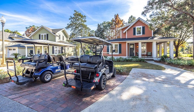 LAKE FRONT~Golf Cart, FREE ACTIVITIES~HEATED Pool* & HotTub, Gym