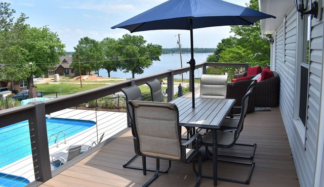 Lake Front Home w/Dock, Kayaks, Private Pool - 4BR/3B Stunning Views, Sleeps 13!