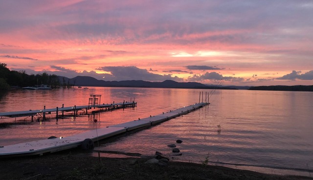 Lake Front Home with 100ft of direct beach access