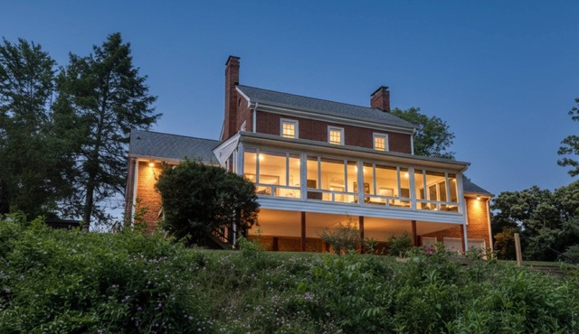 Lake Front, Step back in time with this extraordinary piece of American history! Free Tickets!