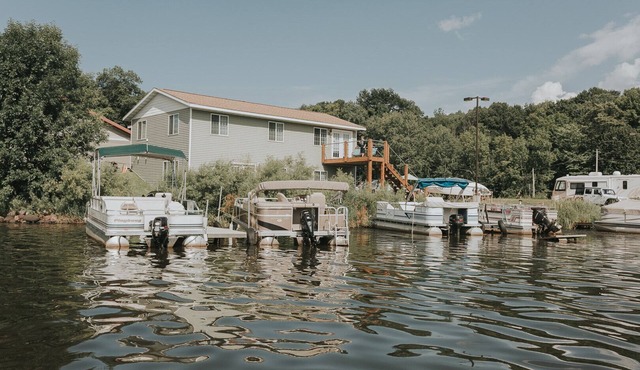 Lake Front Vacation Rental Near Mille Lacs On Ann Lake