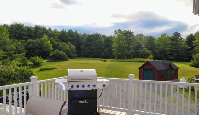 Lake Fun! ADK Home Base: Family Friendly 2BR+Loft