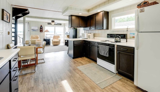 Lake George Cottage w/ Dock, Fire Pit & Kayaks!