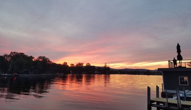 Lake George House - Waterfront w Dock, Outdoor Kitchen great swimming & fishing
