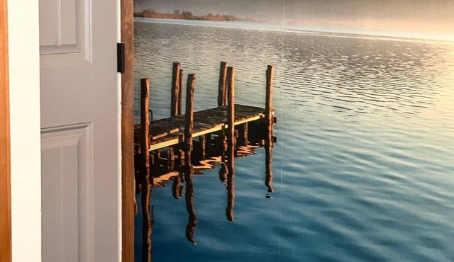 Lake George Sandy Bay Waterfront Cottage Awesome for Families