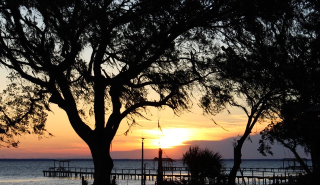 "Lake George Water Front " between Salt Springs and Silver Glenn!