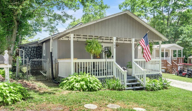 Lake Getaway at Lake Herrington with Golf Cart