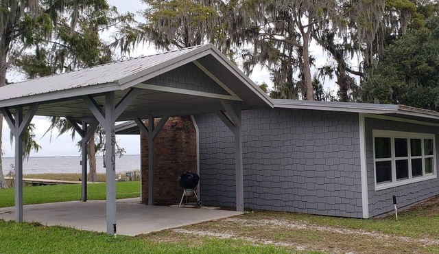 LAKE HARRIS SIESTA HIDEAWAY 2
