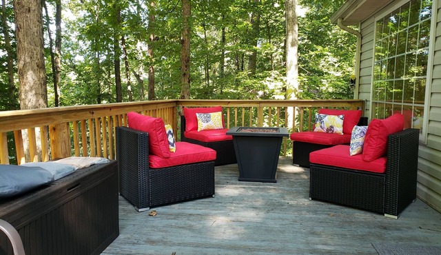 Lake Hartwell Waterfront Getaway