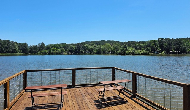 Lake Haven Cottage-Lake front