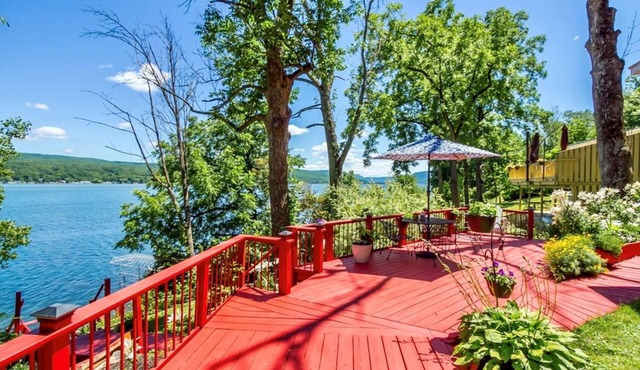 Lake Heaven 50' Honeoye Lakefront - 1800 sqft with Deck, Dock, and Kayaks