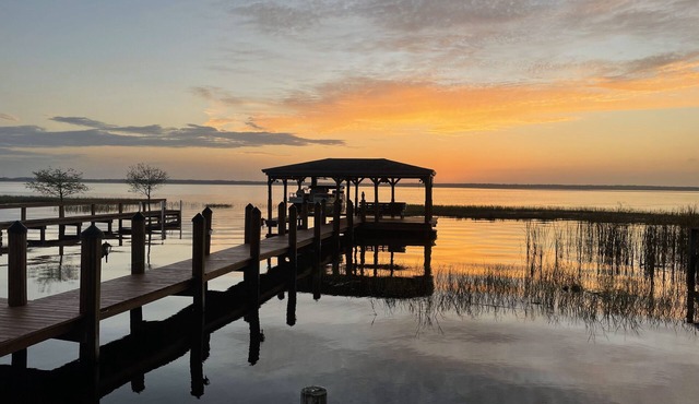 Lake Home - 2 bd rm w/dock & pier on Lake Rosalie, Lake Wales