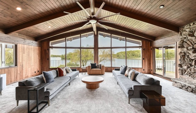 Lake Home Family Getaway