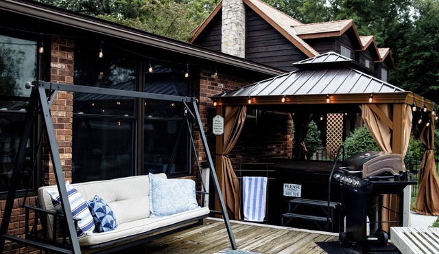 Lake Home Getaway ~ Pets Welcome!