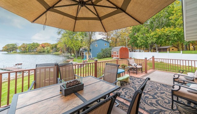 Lake home getaway with private beach on Lake Fremont. 45 min. to Minneapolis!