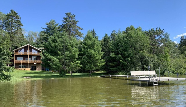 LAKE HOME! *Movie Theater!*Ping Pong*Game Tables*Foosball/3 Decks/Bar & More!