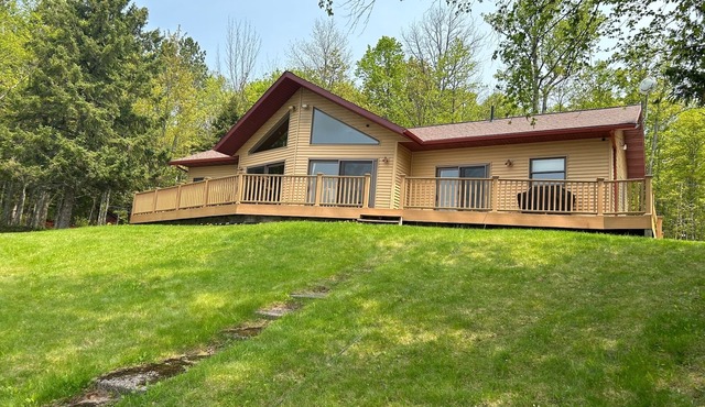Lake home with UTV/Snow trails located at mailbox.