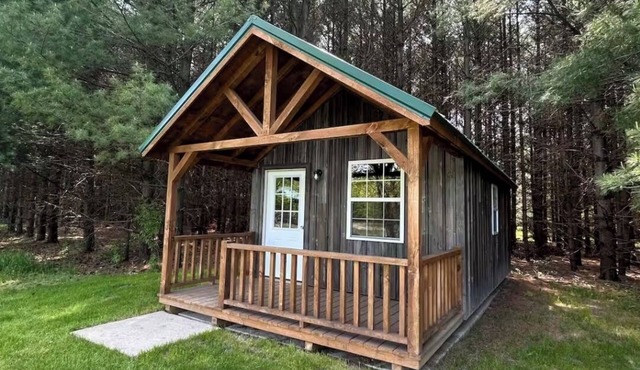 Lake Hoody: Private Pond Retreat; Cabin #2