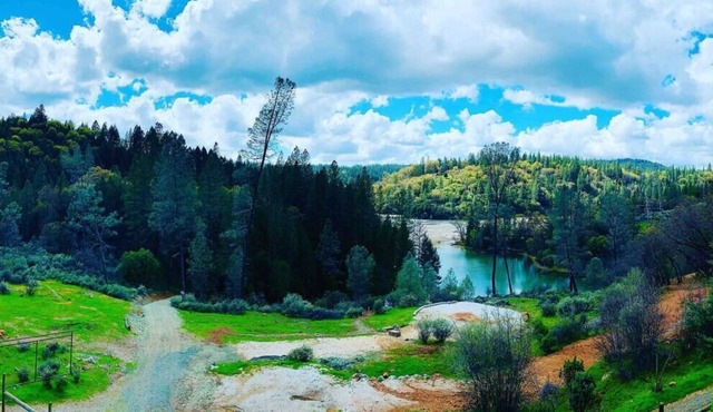 Lake house, 5 bedroom taste of Paradise