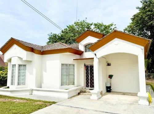 Lake House Angsana 88