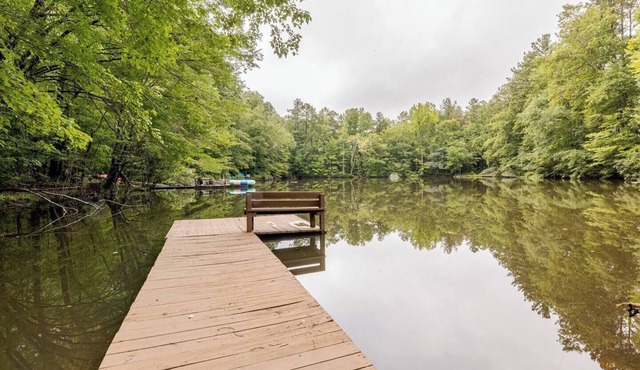 Lake House, Arcade + Yard Fun, Near Stone Mountain