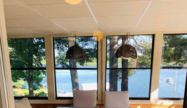 Lake House Escape