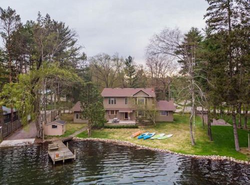 Lake House Family Vacation - Sleeps 12 Dock Kayaks Paddle Boards