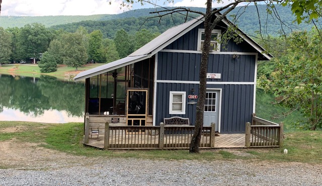 Lake House Fishing Cabin (35 minutes from Chattanooga Tn)