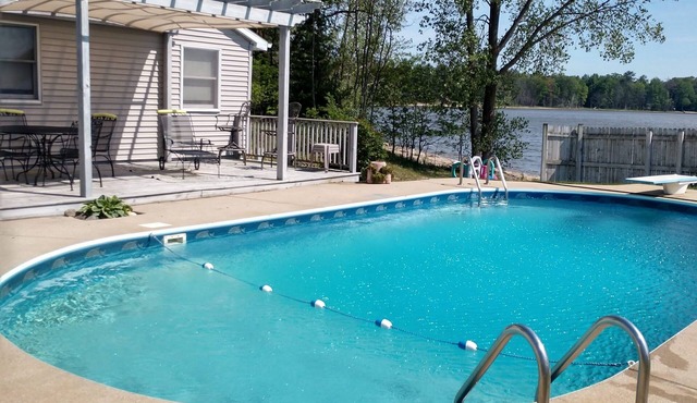 Lake House @ Fox Lake MI Adventure .Booking SuMMeR 2026 inground pool 16 x 32