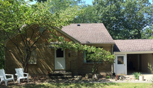 Lake house gem! Minutes from the heart of Grand Rapids!