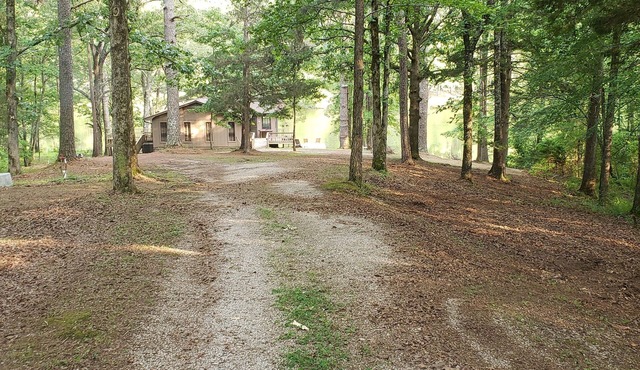 Lake house on 14 acre stocked lake. fish, boat, or just relax. your on lake time