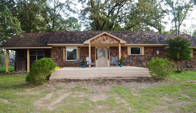 Lake House on Ludwig