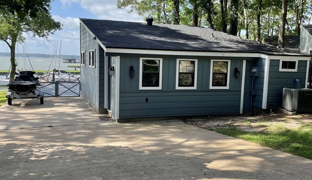 Lake House on the water close to the marina