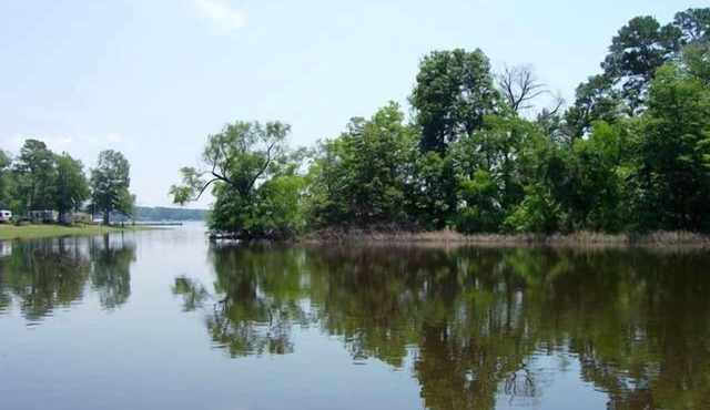 Lake house on Toledo Bend Reservoir near Milam, Texas