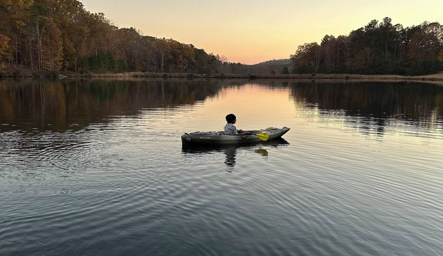 Lake house private 30 acres