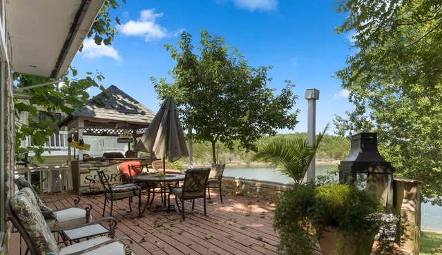 Lake house with Dock access right out back. Beautiful lake views. Great fishing.