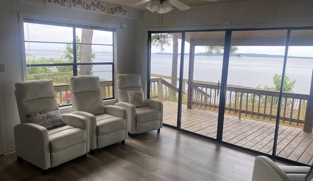 Lake House with Great Views and a private beach!