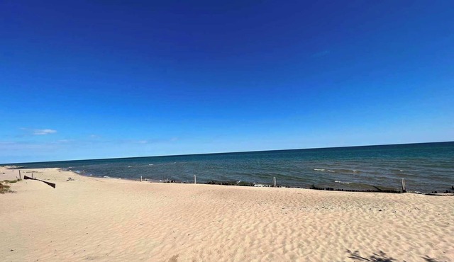 Lake Huron Cottage | Beach Access + AC