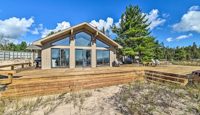 Lake Huron Home w/Direct Beach Access!