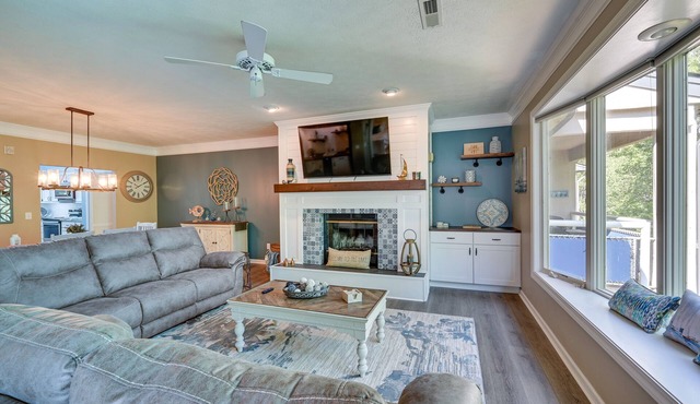 Lake Keowee Condo: Resort Pools & Lake Access!