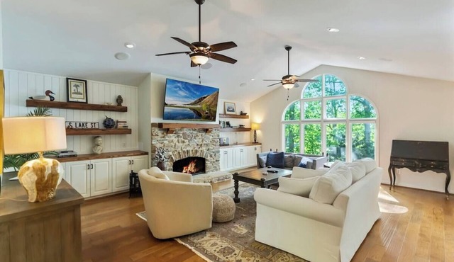Lake Keowee Ln - Awesome Lake Keowee Views