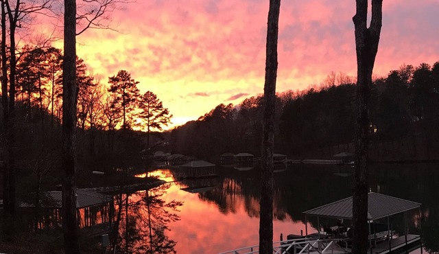 Lake Keowee, Waterfront, Dock, Close to Clemson University