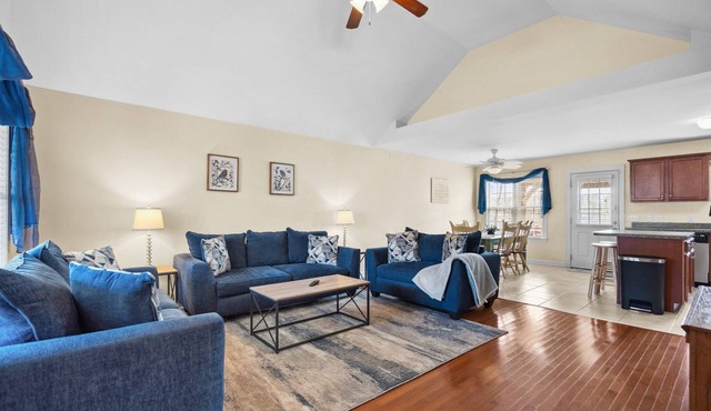 Lake Keziah House-Lake View, Spacious, & Private!