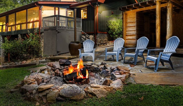 Lake Lanier Escape - Gainesville Lakefront stay