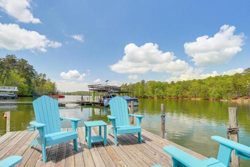 Lake Lanier Retreat w/Dock: Day Trip to Atlanta!