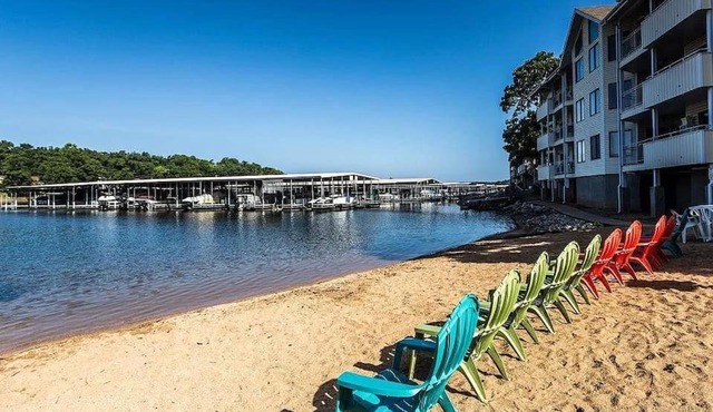 Lake Life Reimagined - best location on the lake, Osage Beach 21mm!