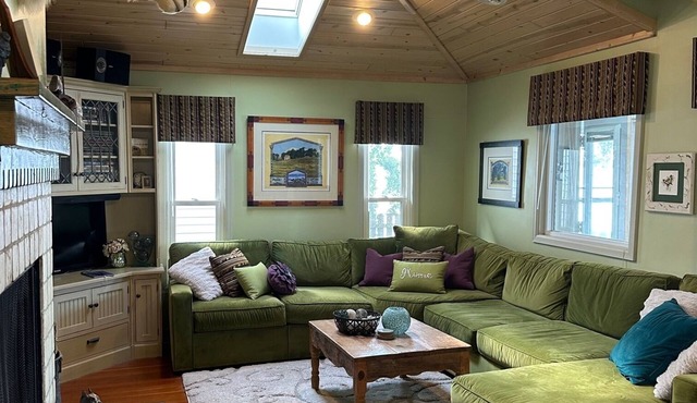 Lake Living at it's best!